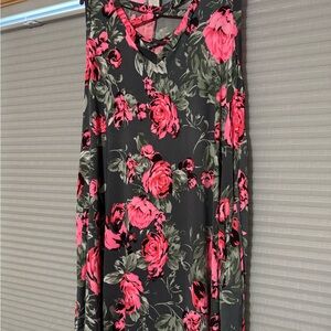 Sew In Love Floral Dress - Black and Pink